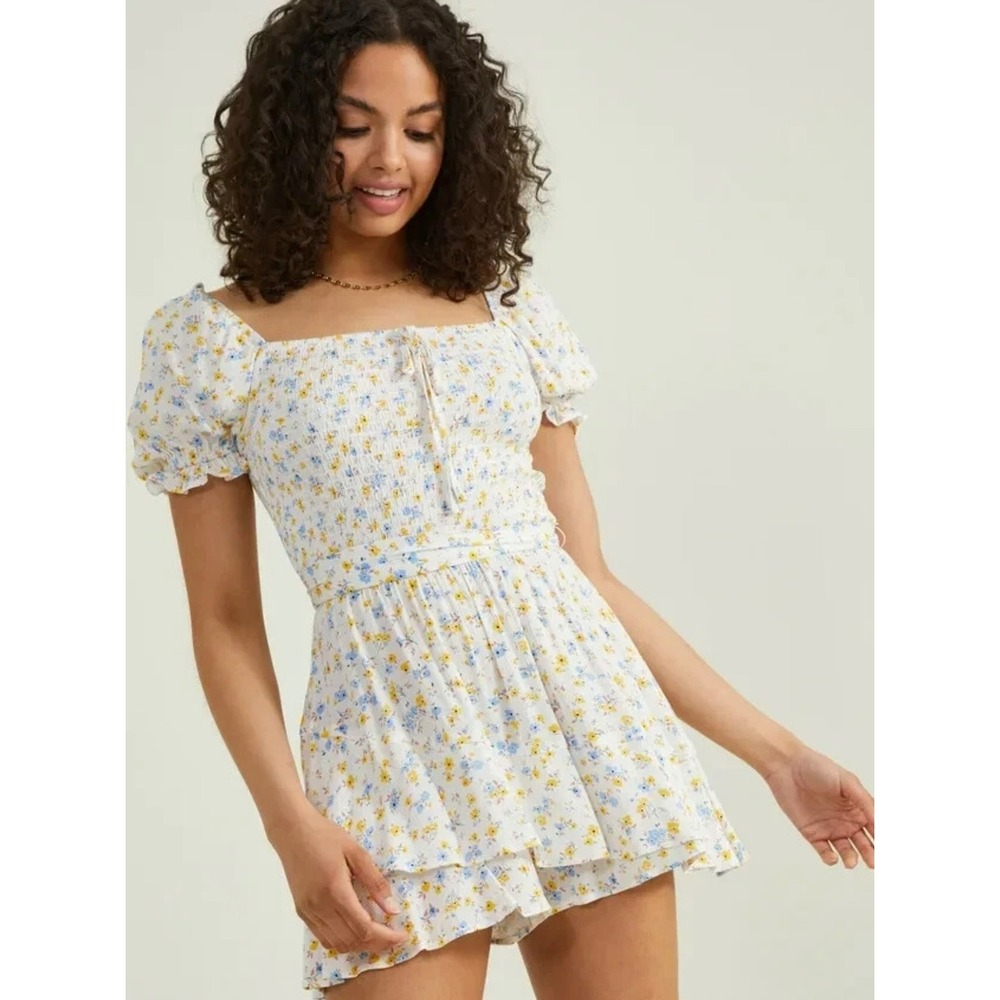 Altar'd State‎ Tashina Floral Smocked Romper White Blue Yellow XS Cottagecore